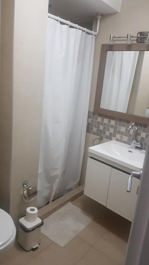 Grand Central Accommodation - Smardan บูคาเรสต์ ภายนอก รูปภาพ