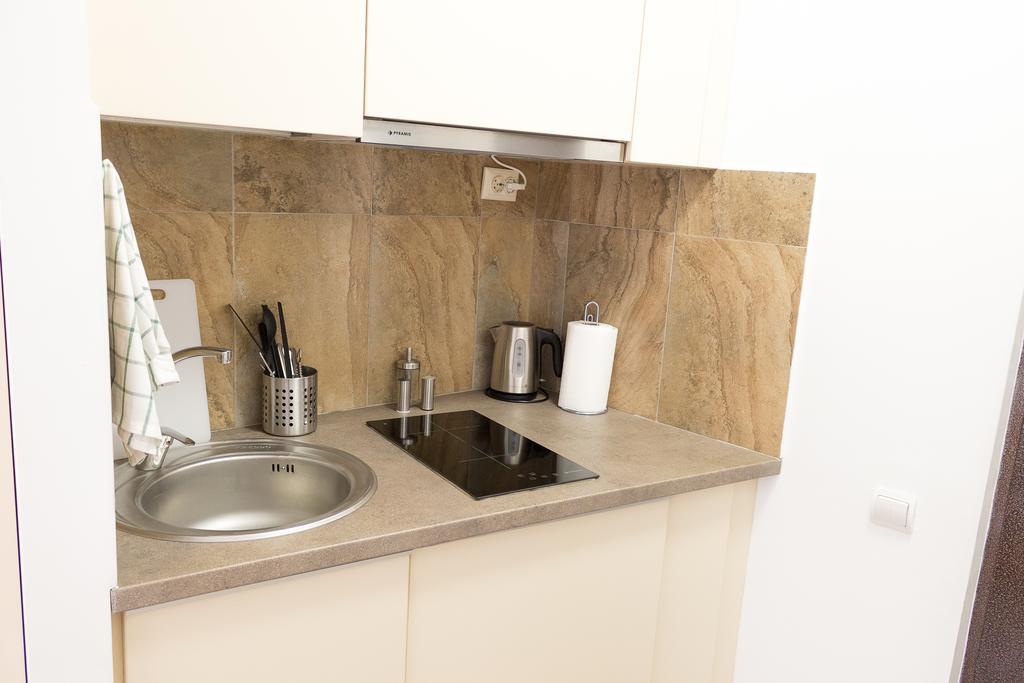 Grand Central Accommodation - Smardan บูคาเรสต์ ภายนอก รูปภาพ